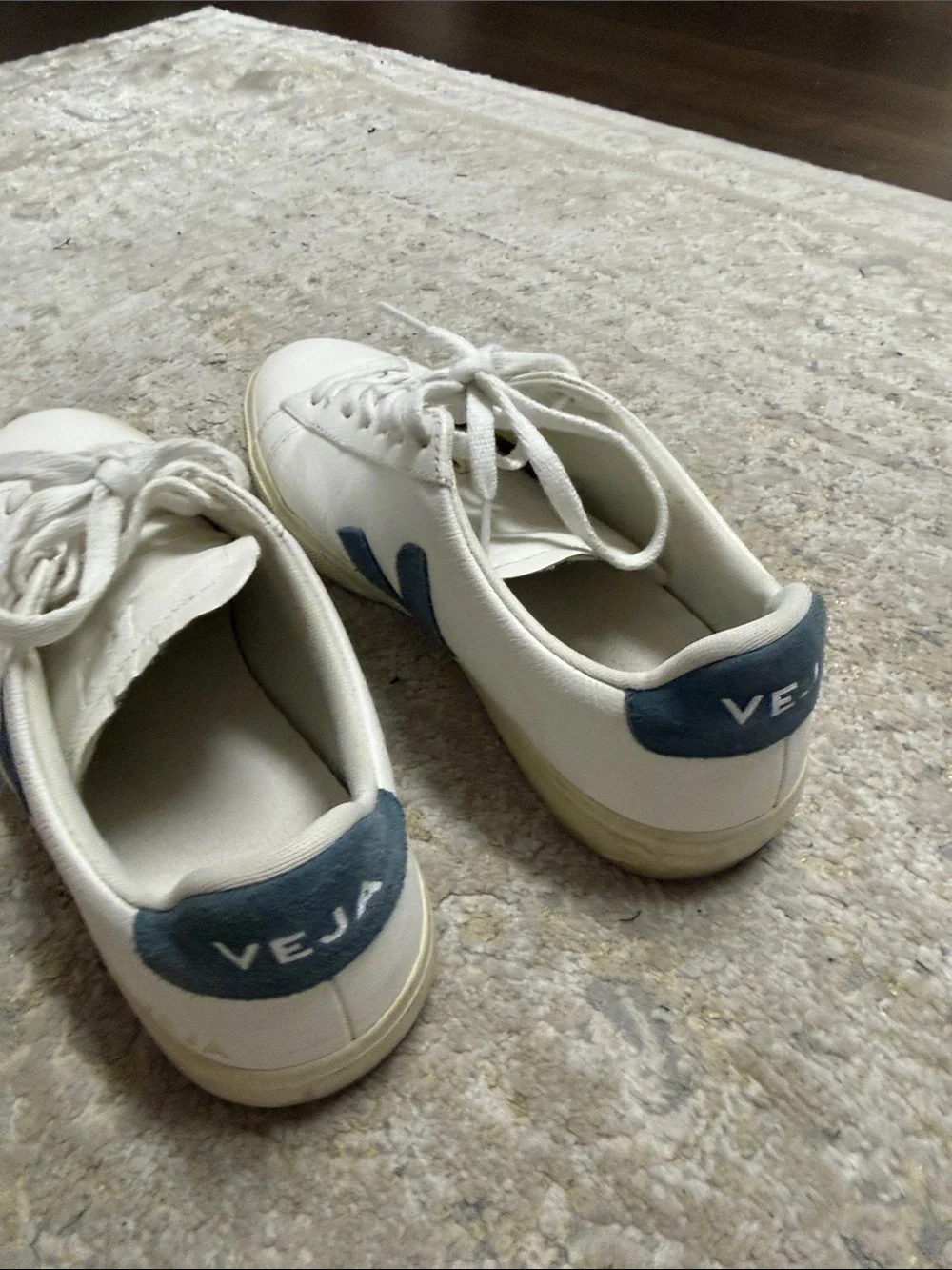 Veja White Leather Sneakers Slate Blue Suede (size EU 42) US men’s 9 women’s 11